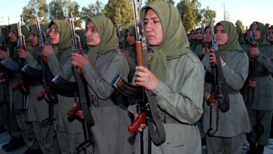 زنان مسلح فرقه مجاهدین