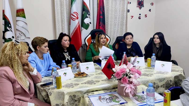 يوم المرأة العالمي في تيرانا-2