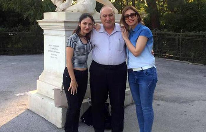 مونا-زينب حسين نجاد