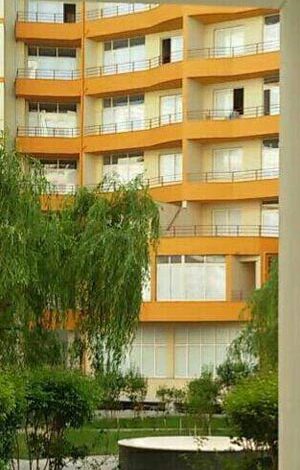 معسكر تيرانا