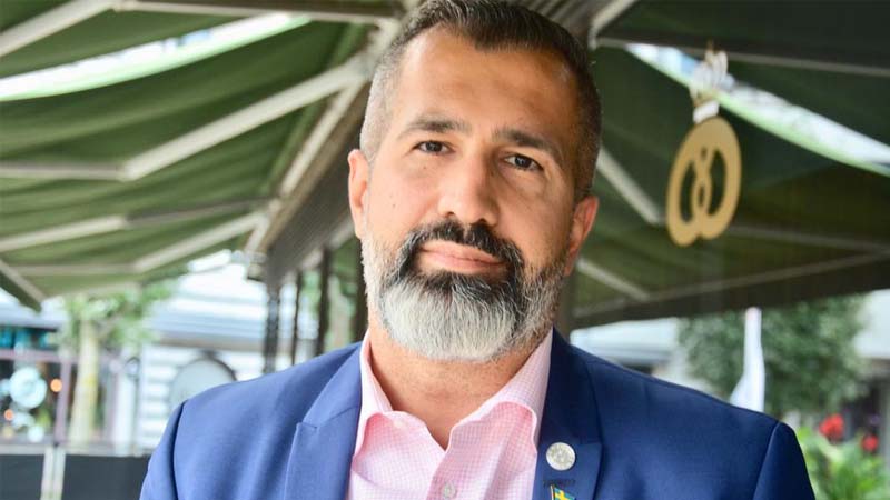Alireza Akhondi; member of the Swedish Parliamen