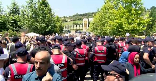 The Albania police takes control of the MEK Camp Ashraf 3