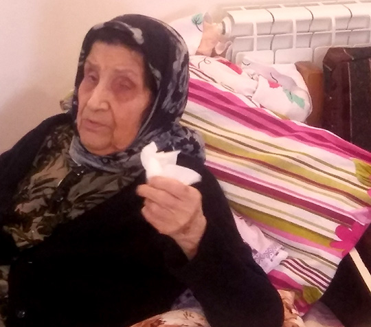 Manzar Sharifi Aghili's the mother of Mahnaz Bazazi