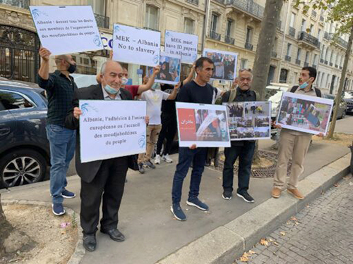 Former MEK members in Paris visit Albanian Embassy