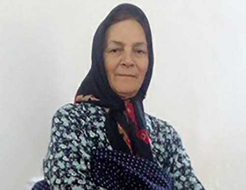 Sanbar Shakarami, the mother of Masoumeh Shakarami