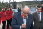 مجیزگویی رجوی ها برای یک مجرم متقلب، نشانه فلاکت آنهاست