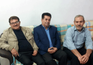 دیدار اعضای انجمن نجات خوزستان با خانواده هدایت محمدی عضواسیردرفرقه رجوی