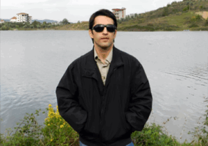 چرا مجاهدین به فرزند مسعود رجوی باج می دهند؟