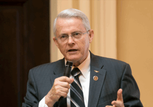 هدف از افتتاح پایگاه مجاهدین در آلبانی آموزش به تروریست‌هاست