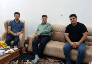 دیدار صمیمی اعضای انجمن نجات خوزستان با خانواده فریدون زارع
