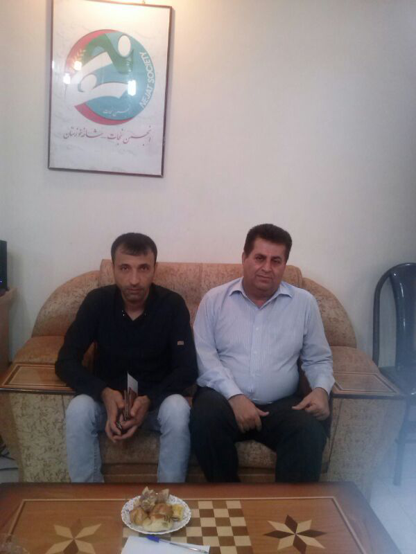 حضور آقای قاسم تیربخش از خانواده های اسیران فرقه رجوی در دفترانجمن نجات شعبه خوزستان