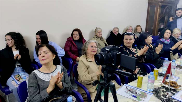 همایش روز جهانی زن در دفتر انجمن نجات آلبانی