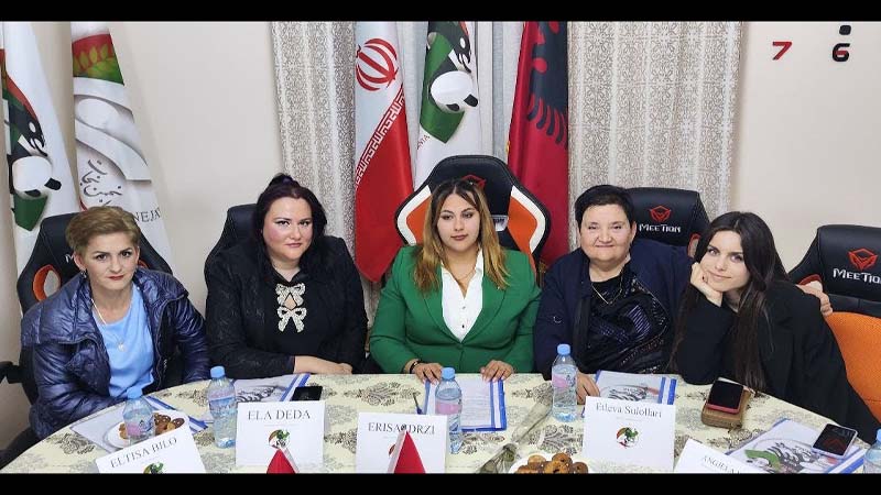 همایش روز جهانی زن در دفتر انجمن نجات آلبانی