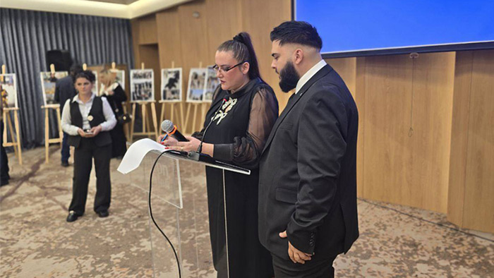 پاسخ به مقالهٔ منتشر شده با نام جعلی عیسی جاودان