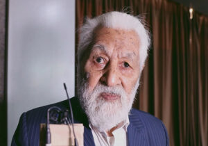 گفتگو با پدر مجتبی علیمردانی در حاشیه اکران سرهنگ ثریا