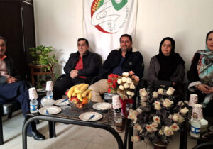 دیدار خانواده چشم انتظار هادی آلفته با مسئول انجمن نجات گیلان