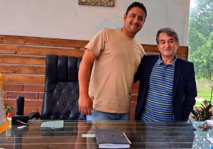 دیدار اعضای انجمن نجات گیلان با خانواده هادی آلفته