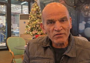 درخواست خلیل انصاریان از تیمور پور جمشید برای ترک مجاهدین خلق