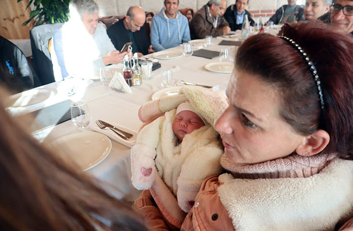 دورهمی آسیلا به مناسبت روز پدر