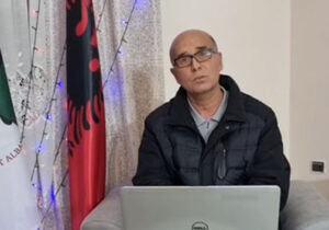 چرا اسیران اشرف ۳ حق ندارند خانواده های خود را دوست داشته باشند؟