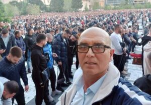 روایت حمید محمد آتابای از نماز عید فطر در تشکیلات مجاهدین خلق