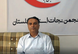 ارتباط مسئول انجمن نجات گلستان با خانواده ها به مناسبت روز مادر