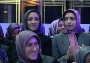 مجاهدین خلق در آلبانی چه می‌کنند؟