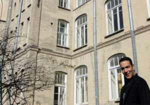 خروج من از فرقه رجوی بعد از ۱۴ سال