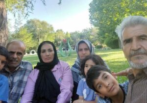 زندگی آزاد در کنار خانواده در مقابل زندگی اسارت بار در کمپ رجوی