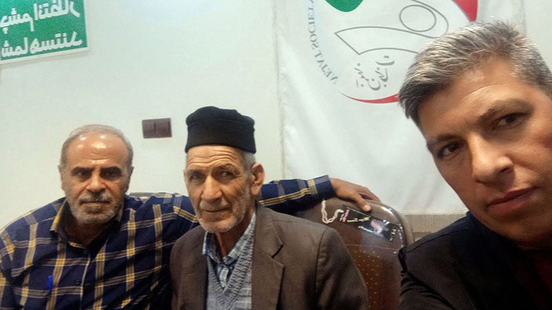 خانواده عباس گلریزان در دفتر انجمن نجات استان مرکزی حضور یافتند