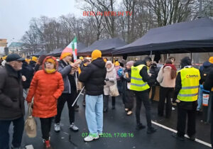 جار و جنجال مجاهدین برای هیچ