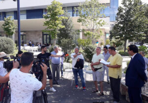 کنفراس مطبوعاتی و افشاگرایانه برخی از مخالفین فرقه رجوی