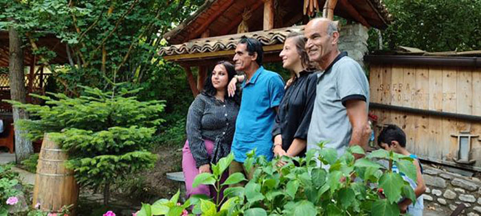 بیجار رحیمی در جمع خانوادگی