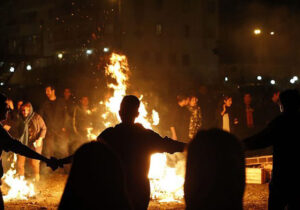 فراخون برای چهارشنبه سوری با وقاحت بی همتا
