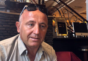 کلنل ضد اطلاعات سابق آلبانی”فرقه رجوی مانند مافیا عمل میکنند”