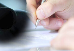 فرقه رجوی خودسوزی ها را مایه افتخار می داند