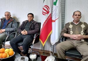 گردهمایی تعدادی از اعضای پیشین مجاهدین خلق در دفتر انجمن نجات ارومیه