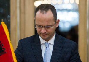 نامه خانواده های استان مرکزی به دیتمیر بوشاتی