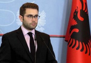 ده هزار امضا از داخل و خارج از ایران طی دو هفته