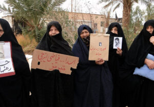 به یاد پدران و مادرانی که دیگر نیستند