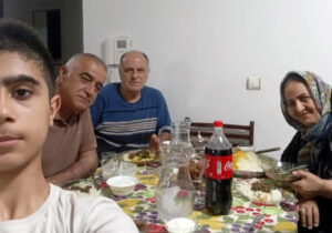 دیدار اعضای انجمن نجات مازندران با خانواده بهزاد فرخی