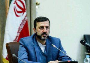 انتقاد غریب‌آبادی درباره مواضع جاوید رحمان در حمایت از گروه‌های تروریستی