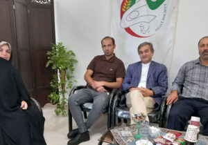 دیدار با تعدادی از خانواده های چشم انتظار گیلک در پی حوادث اخیر اشرف 3