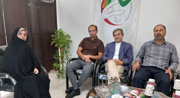 دیدار با تعدادی از خانواده های چشم انتظار گیلک در پی حوادث اخیر اشرف ۳