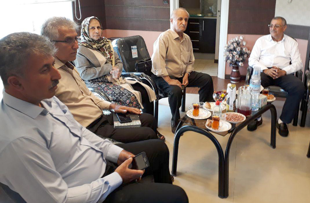 دیدار صمیمی انجمن نجات با شماری از خانواده های چشم انتظار گیلان