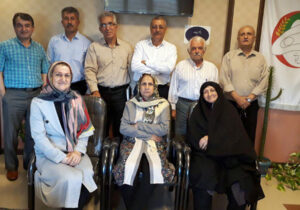 دیدار صمیمی انجمن نجات با شماری از خانواده های چشم انتظار گیلک به روایت تصویر