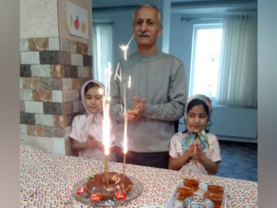سورپرایز تولد در کانون گرم خانواده