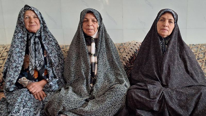 نامه فاطمه گل ریزان به برادرش عباس گل ریزان در کمپ آلبانی