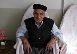 گفت و گوی انجمن نجات استان مرکزی با پدر عباس گل ریزان