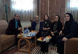 دیدار مسئول انجمن نجات گیلان با خواهران چشم انتظار محمد رضا گویا